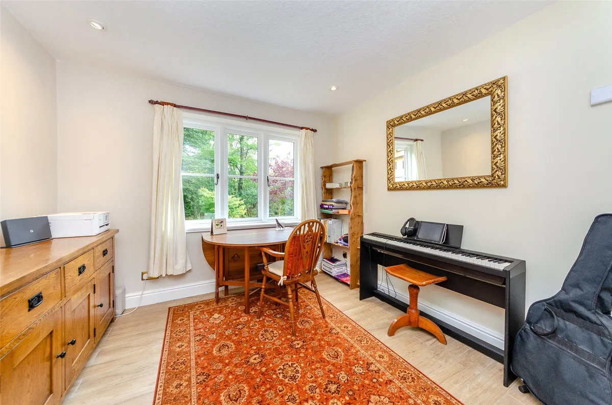 Llanrug, Caernarfon, Gwynedd, LL55