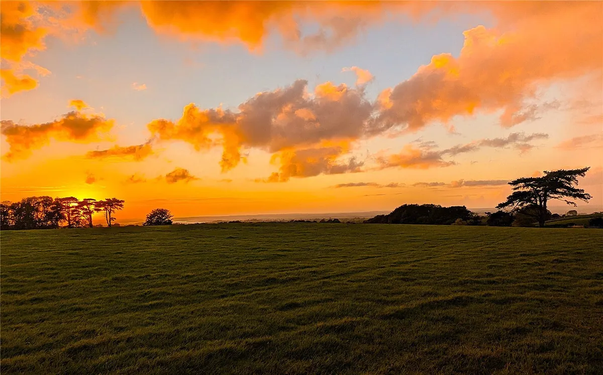 Llanrug, Caernarfon, Gwynedd, LL55