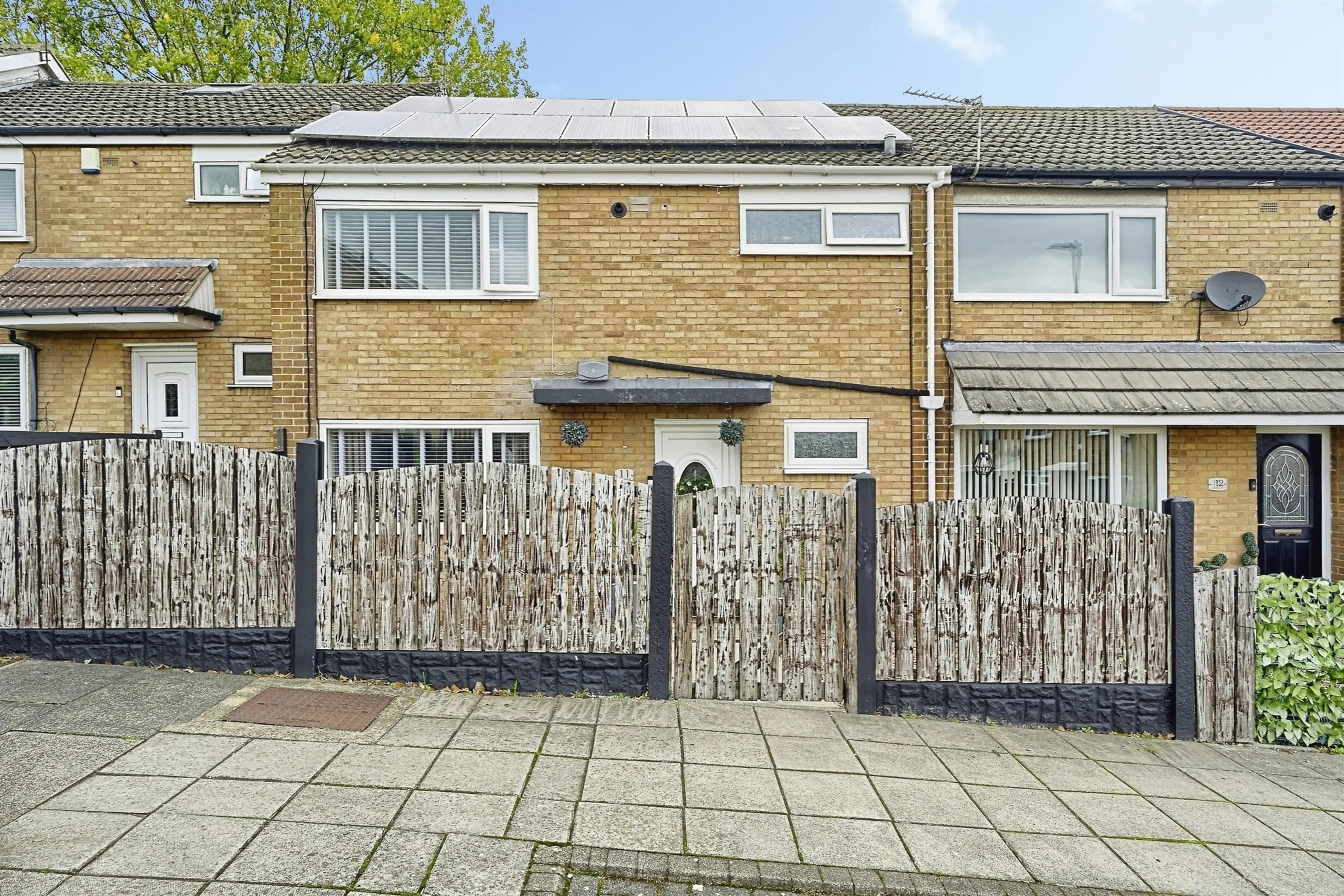 Property at Farndale Square, LEEDS