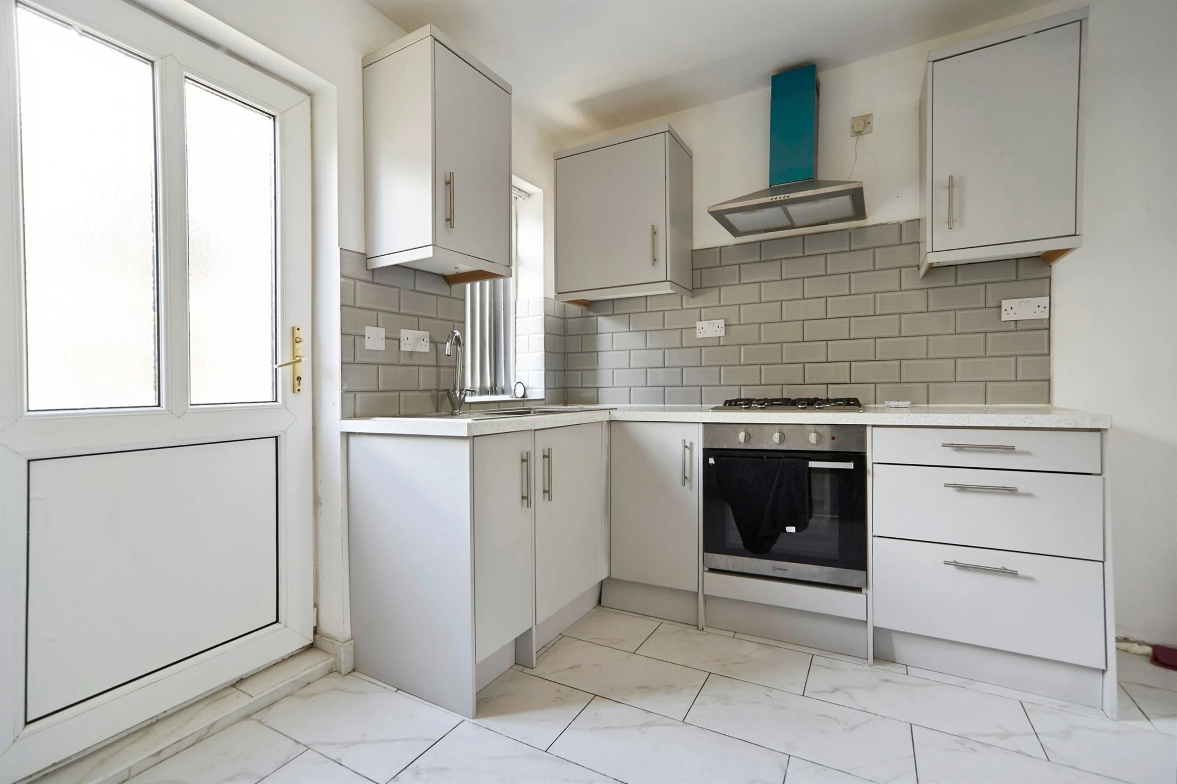 Property at Shepherds Place, LEEDS