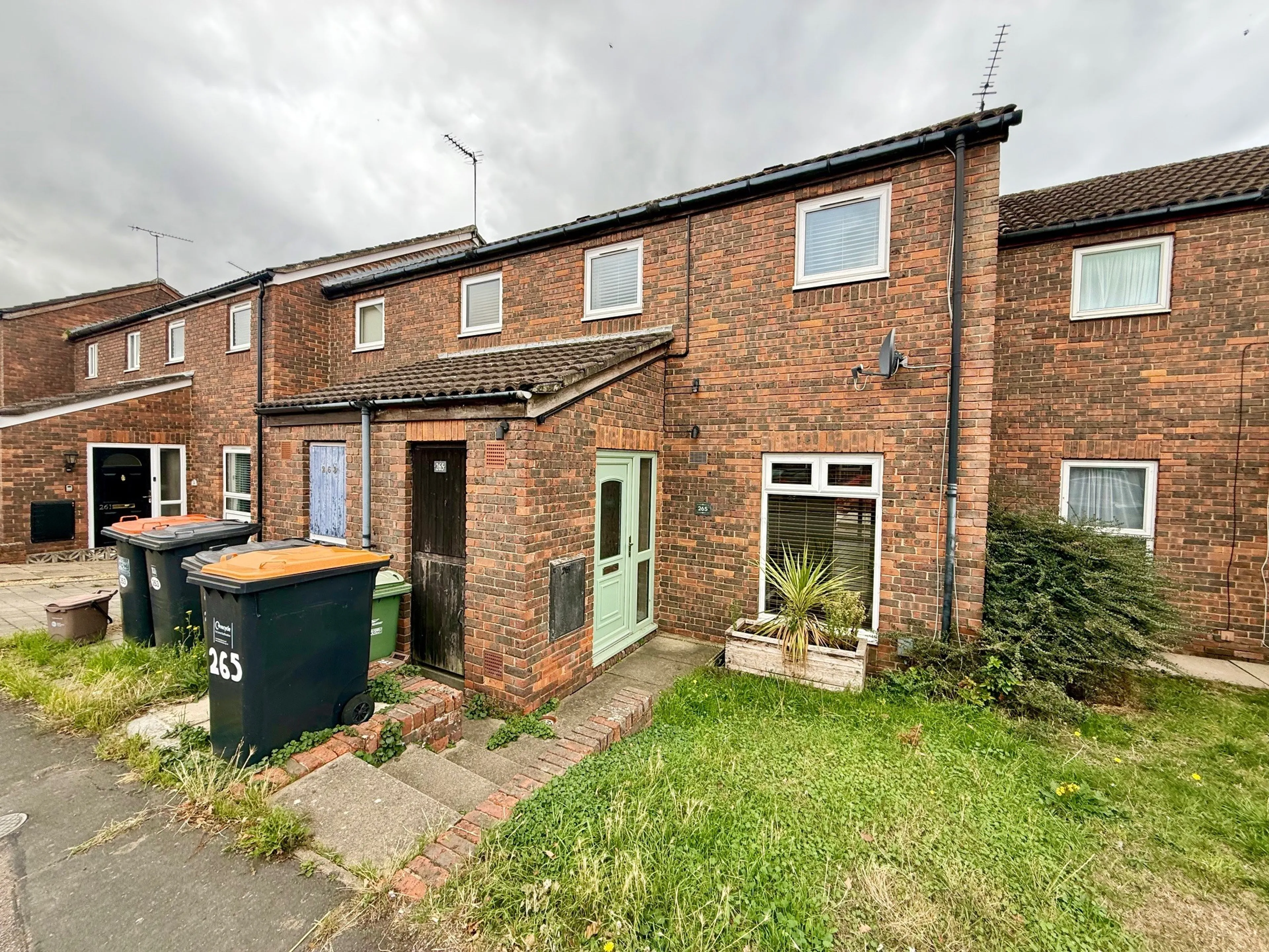 Property photo 0