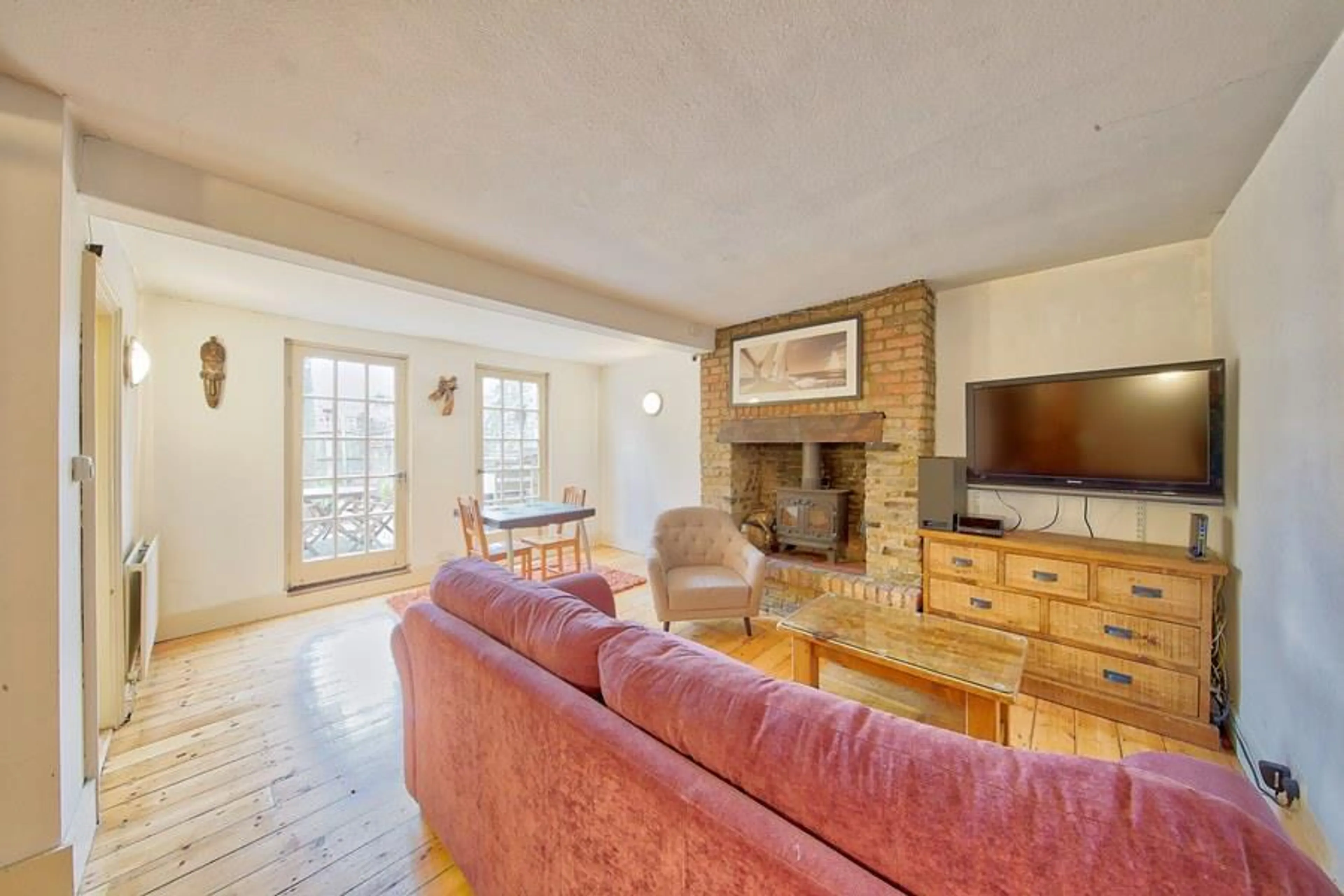 Property at Rectory Grove, London, SW4