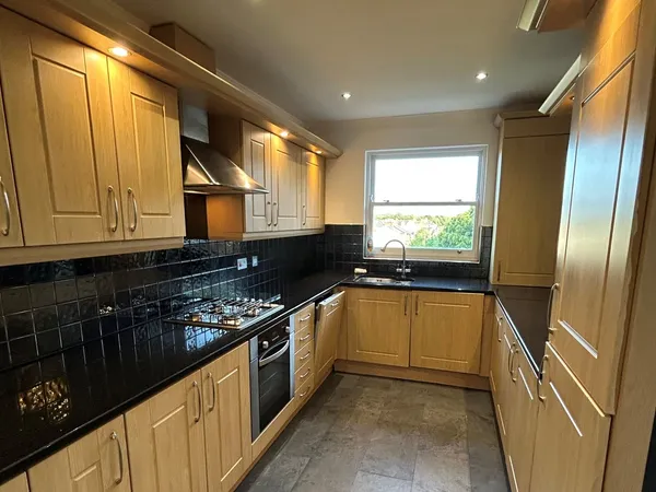 9 Elmsley Road, L18 photo 4