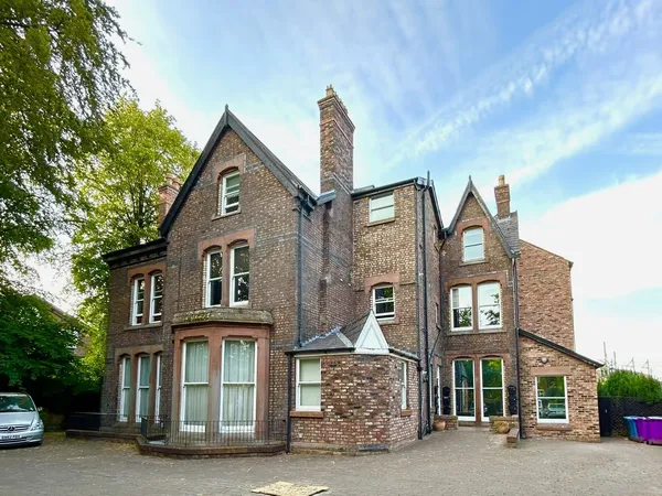 9 Elmsley Road, L18 photo 15