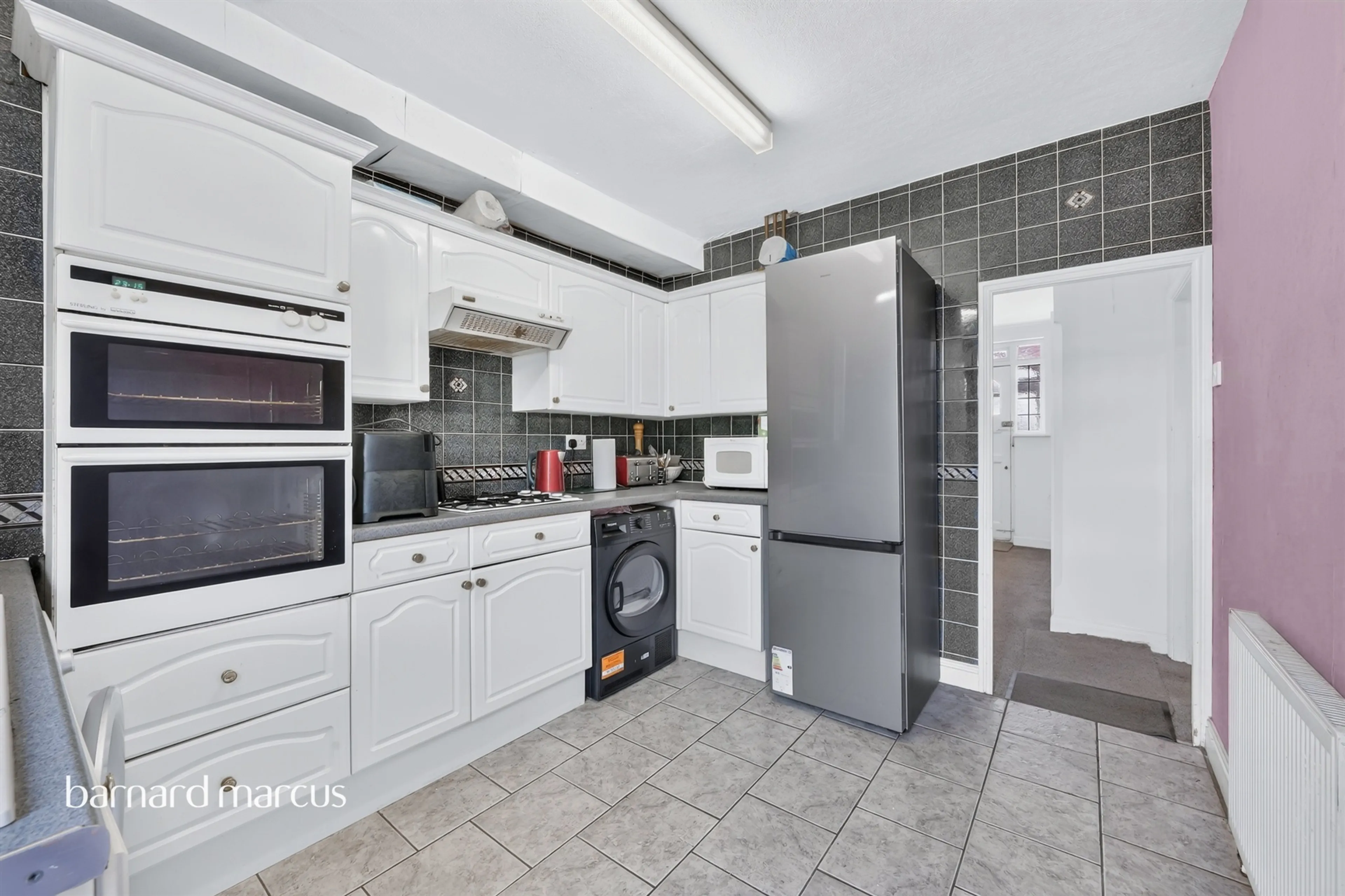 Property at Kingston Road, Epsom