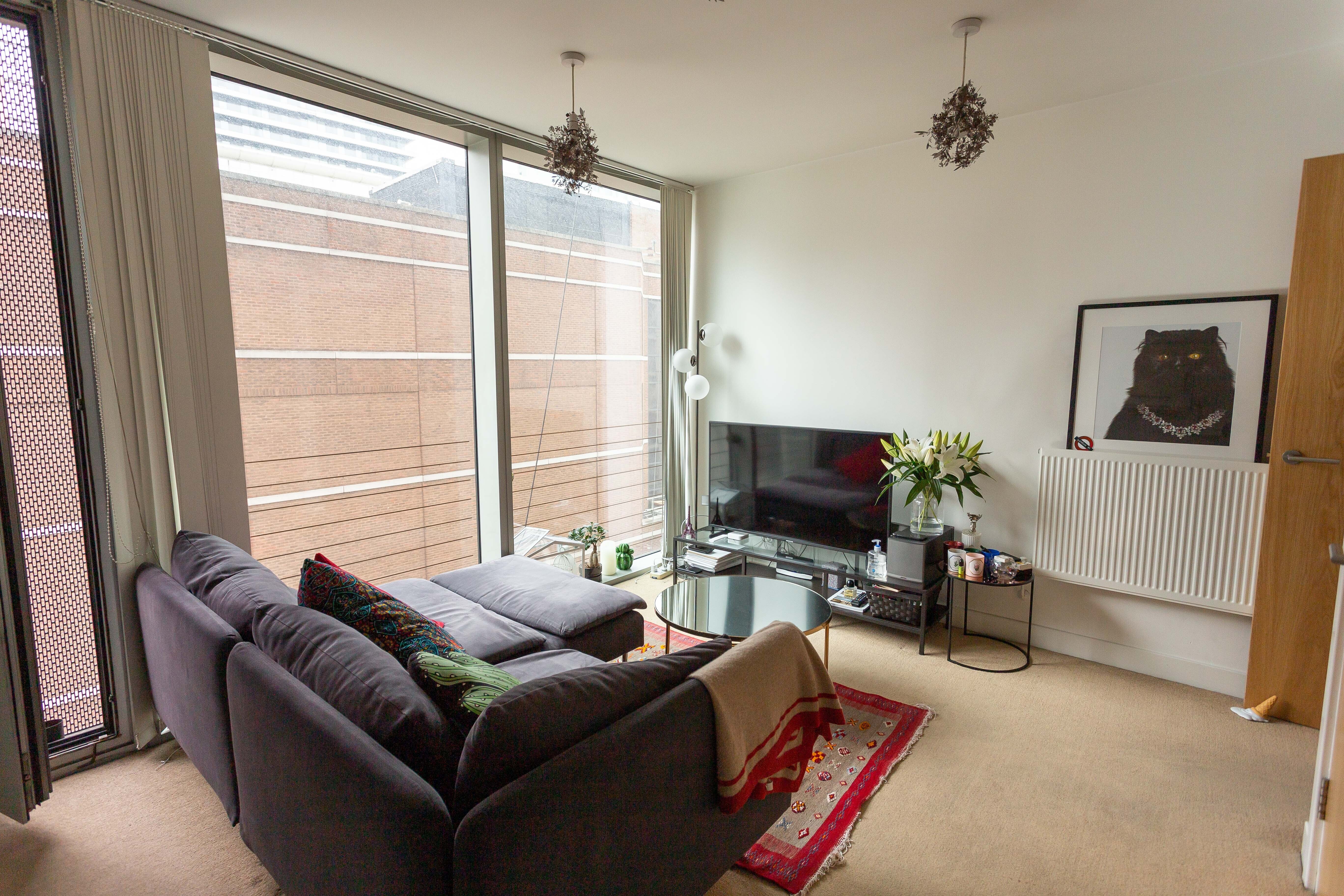 Marsh Wall, London, Greater London, E14 Image 3