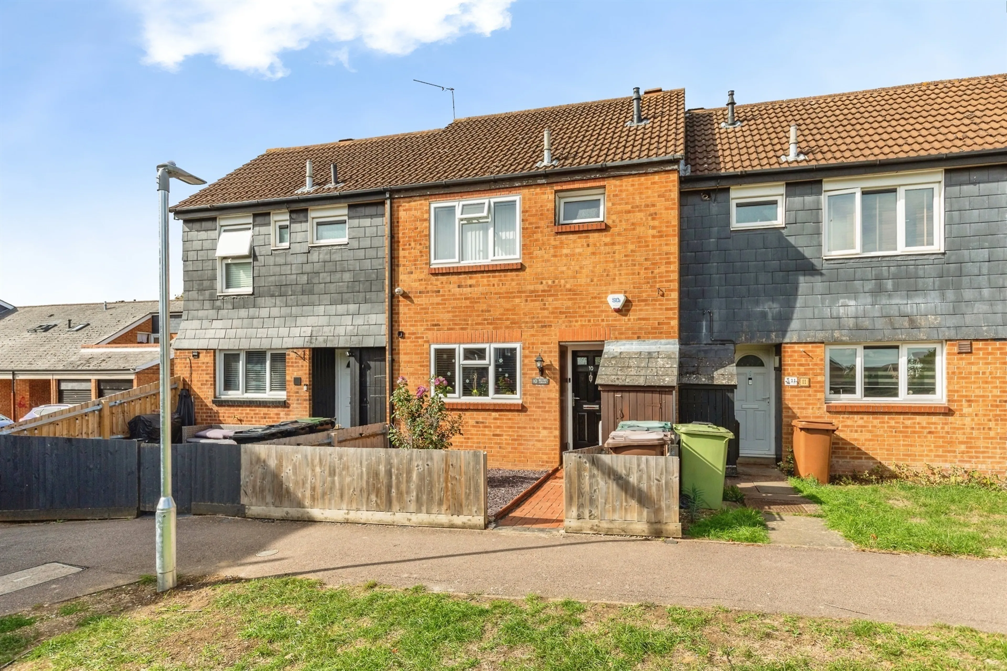 Property photo 0
