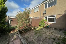 Spruce Hill, HARLOW