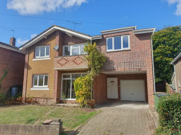 Kingsway Gardens, Hiltingbury