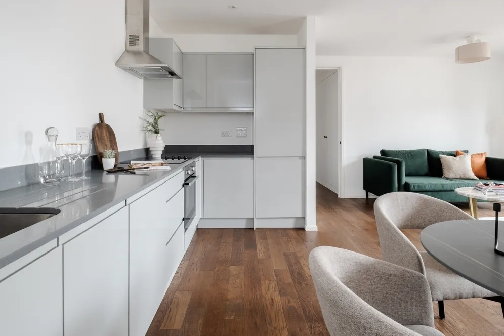 Gransden Avenue London E8 photo 2