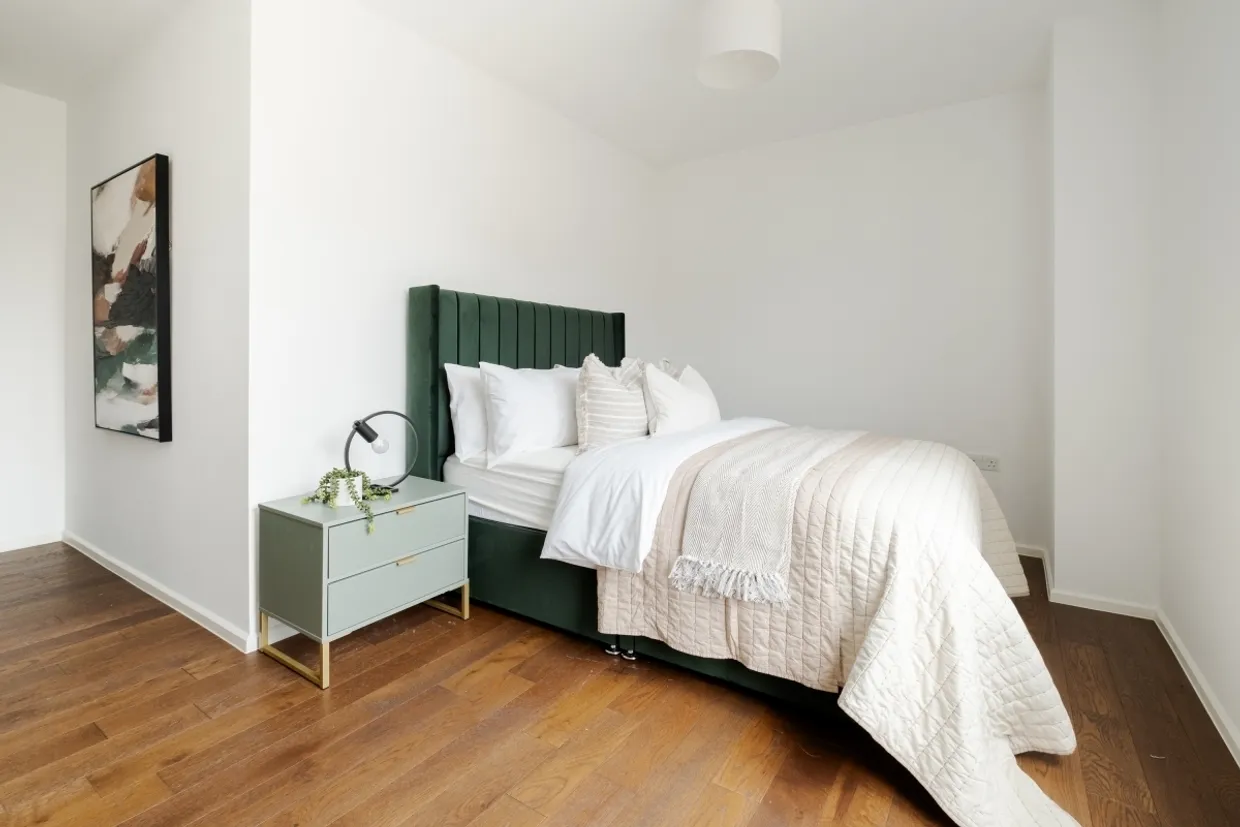 Gransden Avenue London E8 photo 9