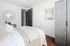 Gransden Avenue London E8 photo 10