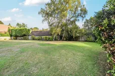 Larch Avenue, Ascot SL5 photo 10