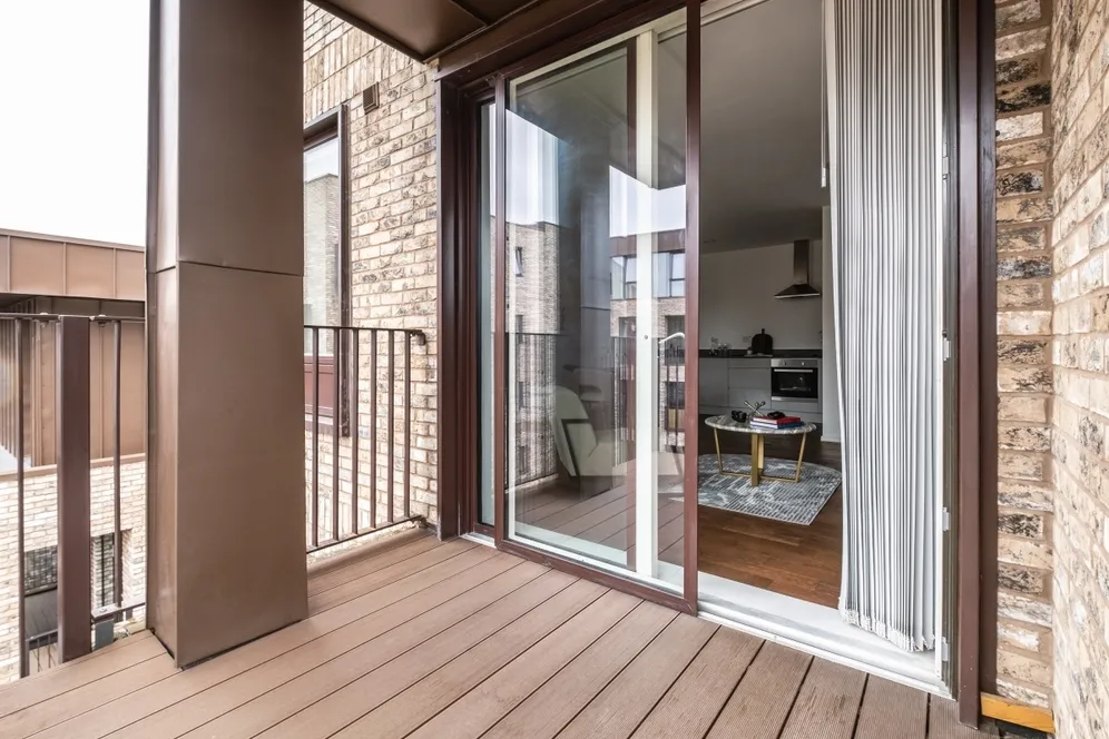 Gransden Avenue London E8 photo 16