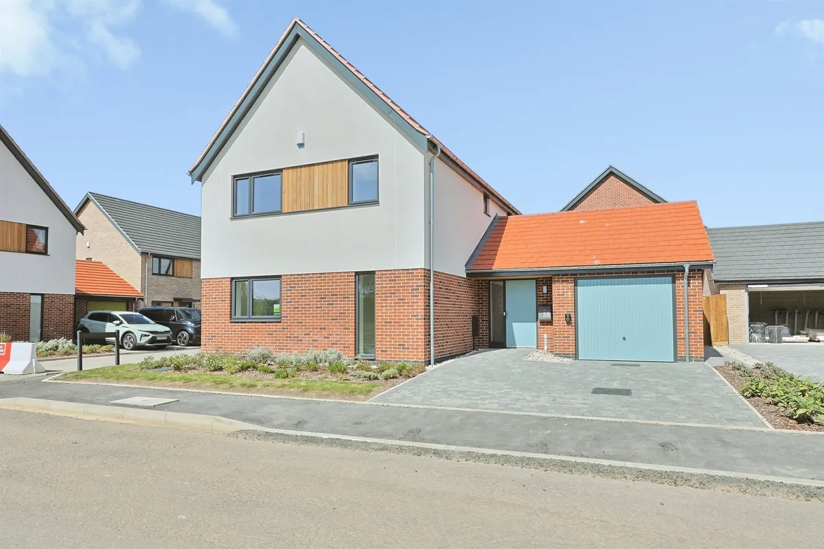 The Carriages, A New Development In Dereham