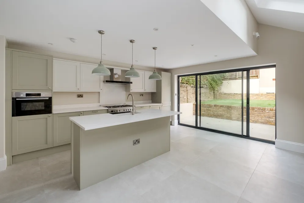 Dumont Road, London, N16 photo 3