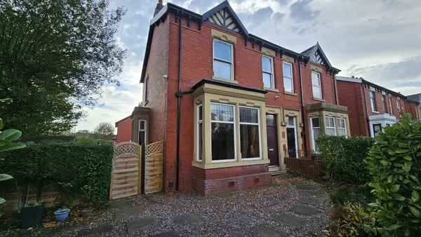 Watling Street Road,  Fulwood