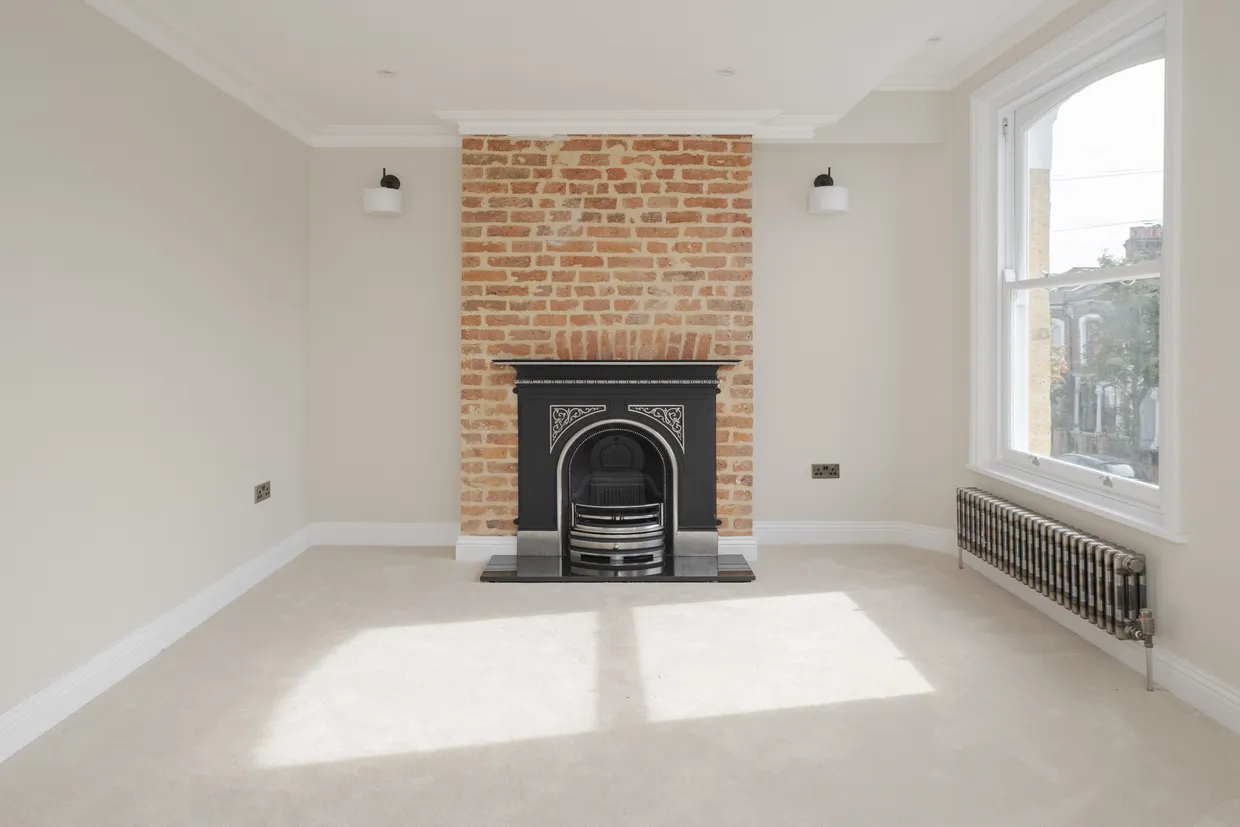 Dumont Road, London, N16 photo 19