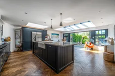 Elm Grove, Maidenhead, SL6 photo 1