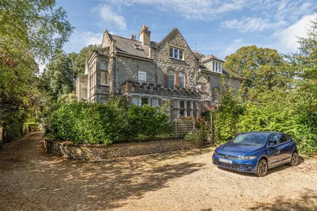 Rew Lane, Chichester, PO19