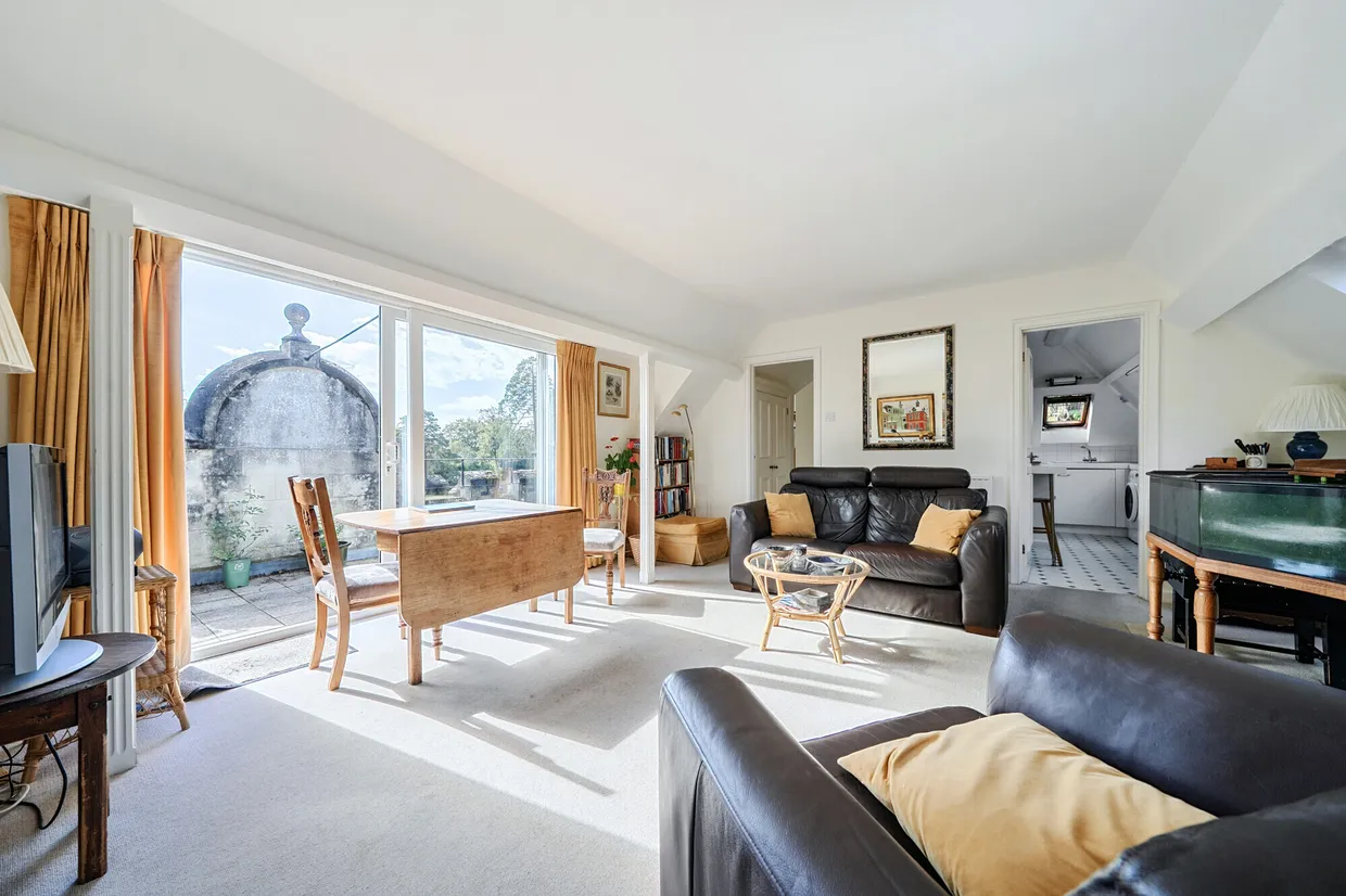 Rew Lane, Chichester, PO19 photo 4