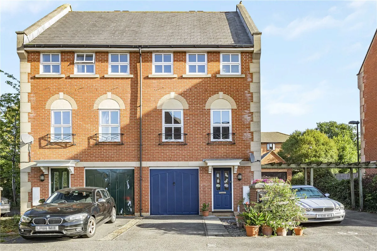 Bennett Crescent, Cowley, Oxford, Oxfordshire, OX4