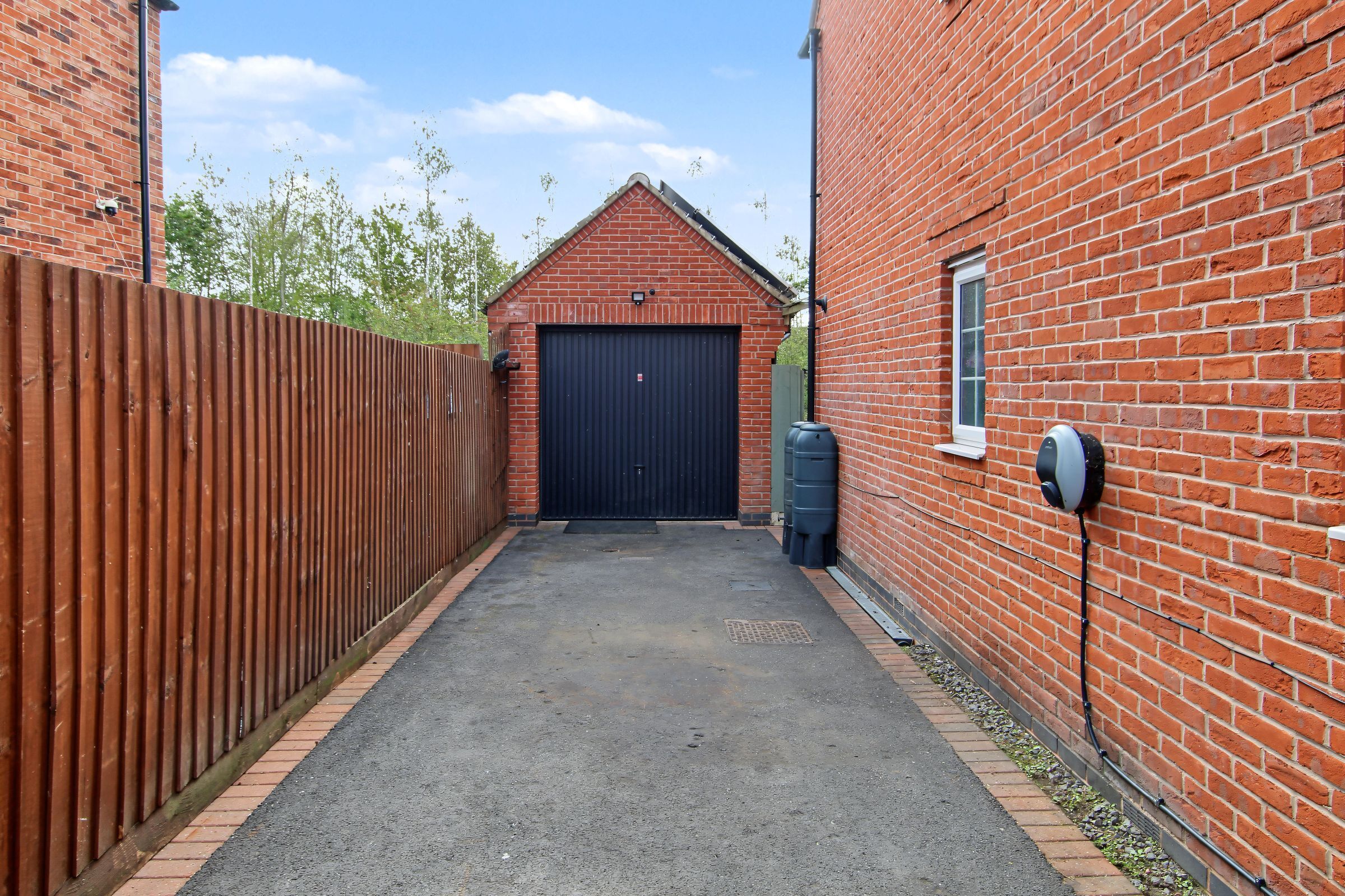 Potters Way, Measham Image 3