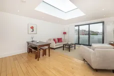 Allfarthing Lane, London, SW18 photo 4