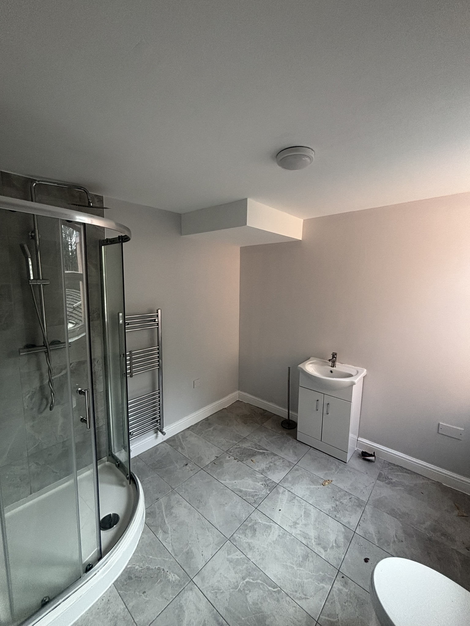 264 Hubert Road Image 3