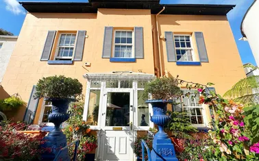 New Road, Brixham