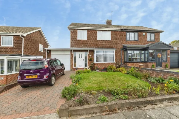 Warwick Drive, Washington, Tyne and W...