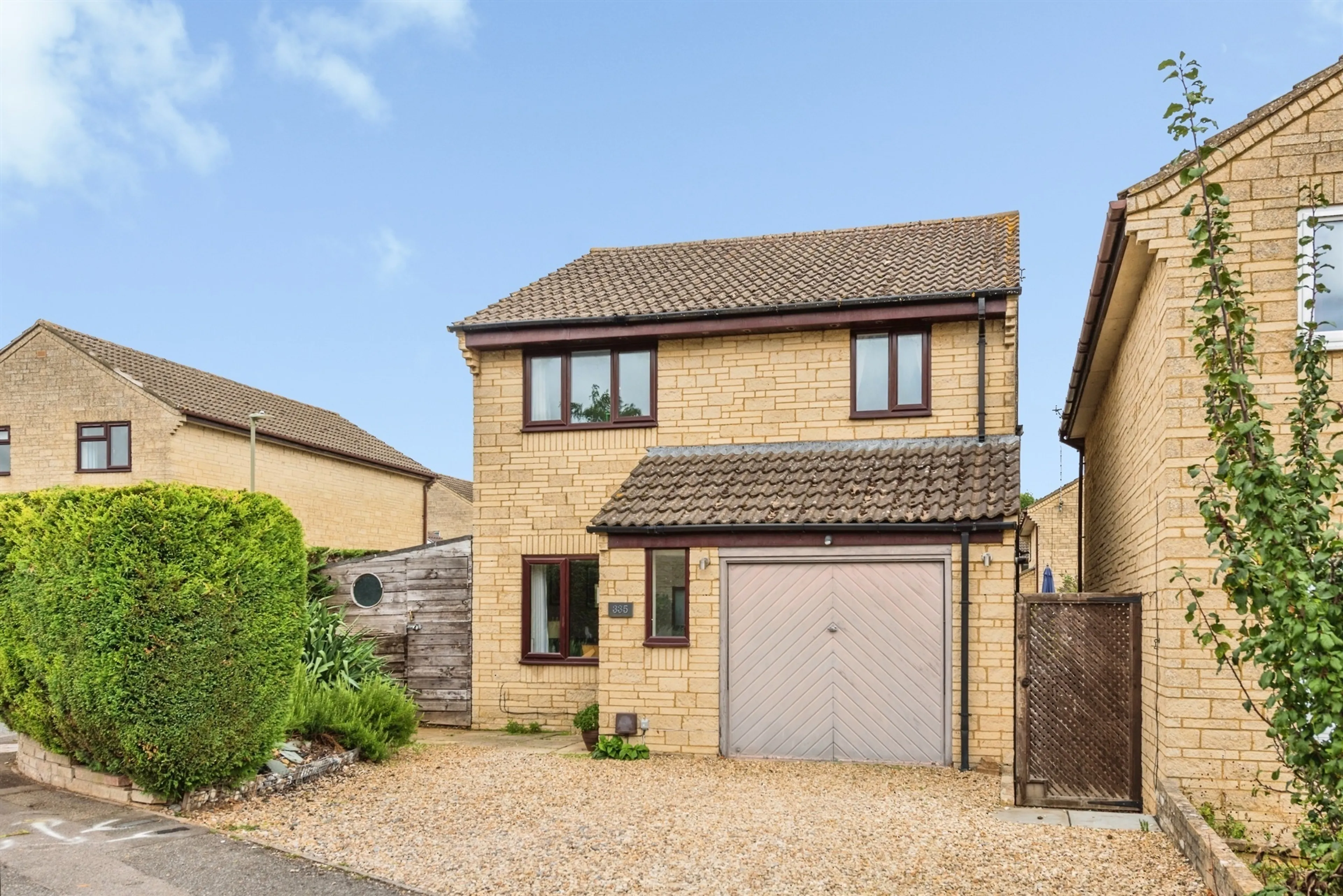 Property photo 0