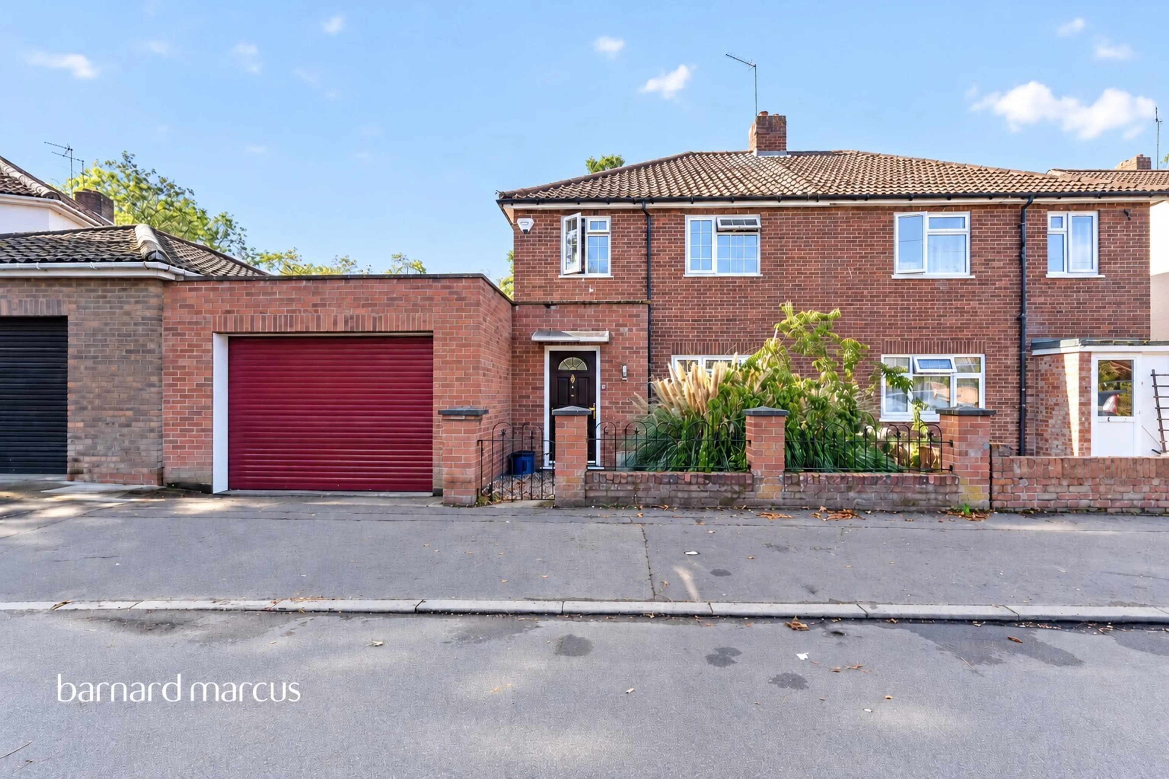 Property at Mill Farm Crescent, Whitton, HOUNSLOW