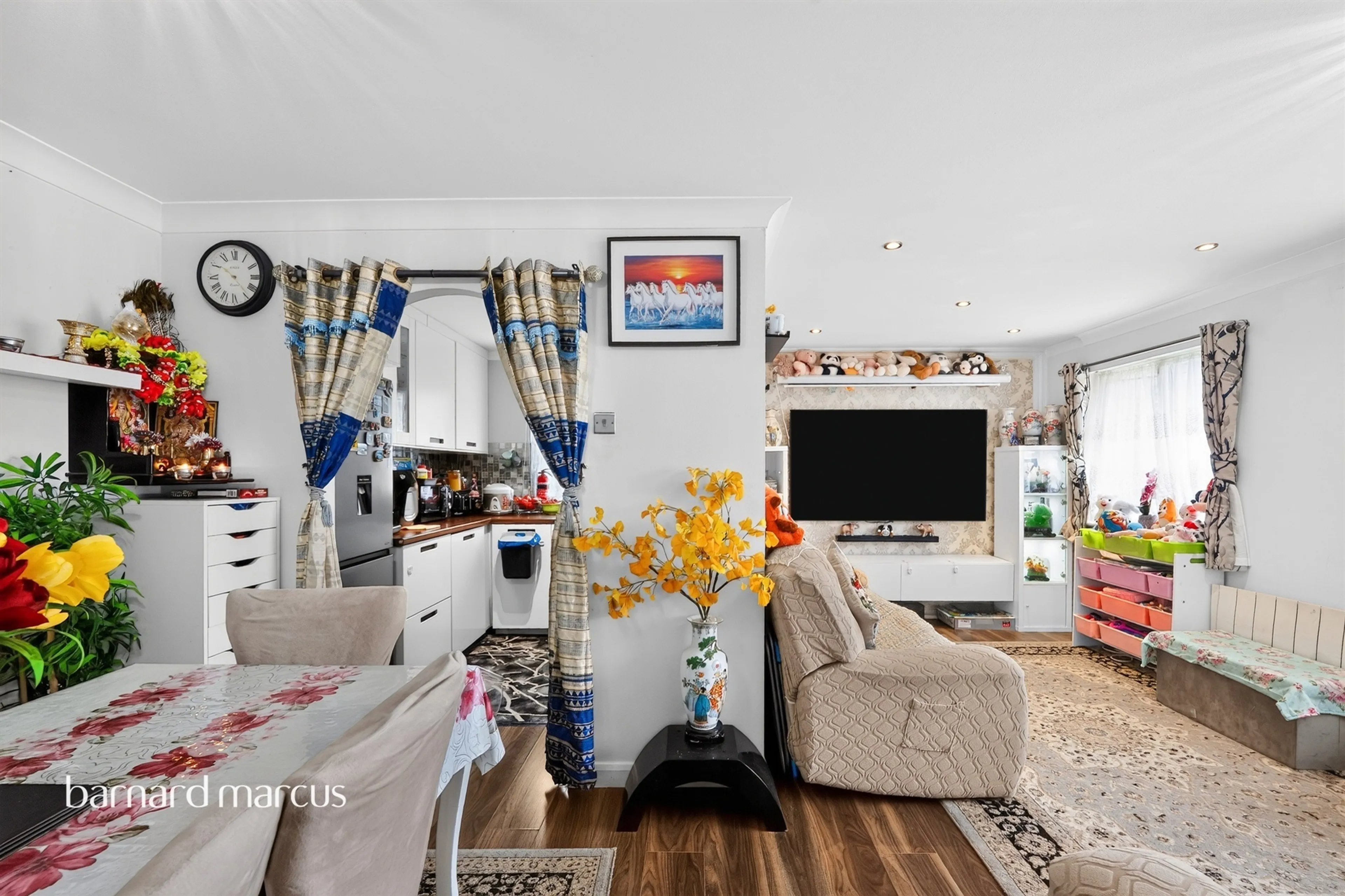 Property at Pacific Close, FELTHAM