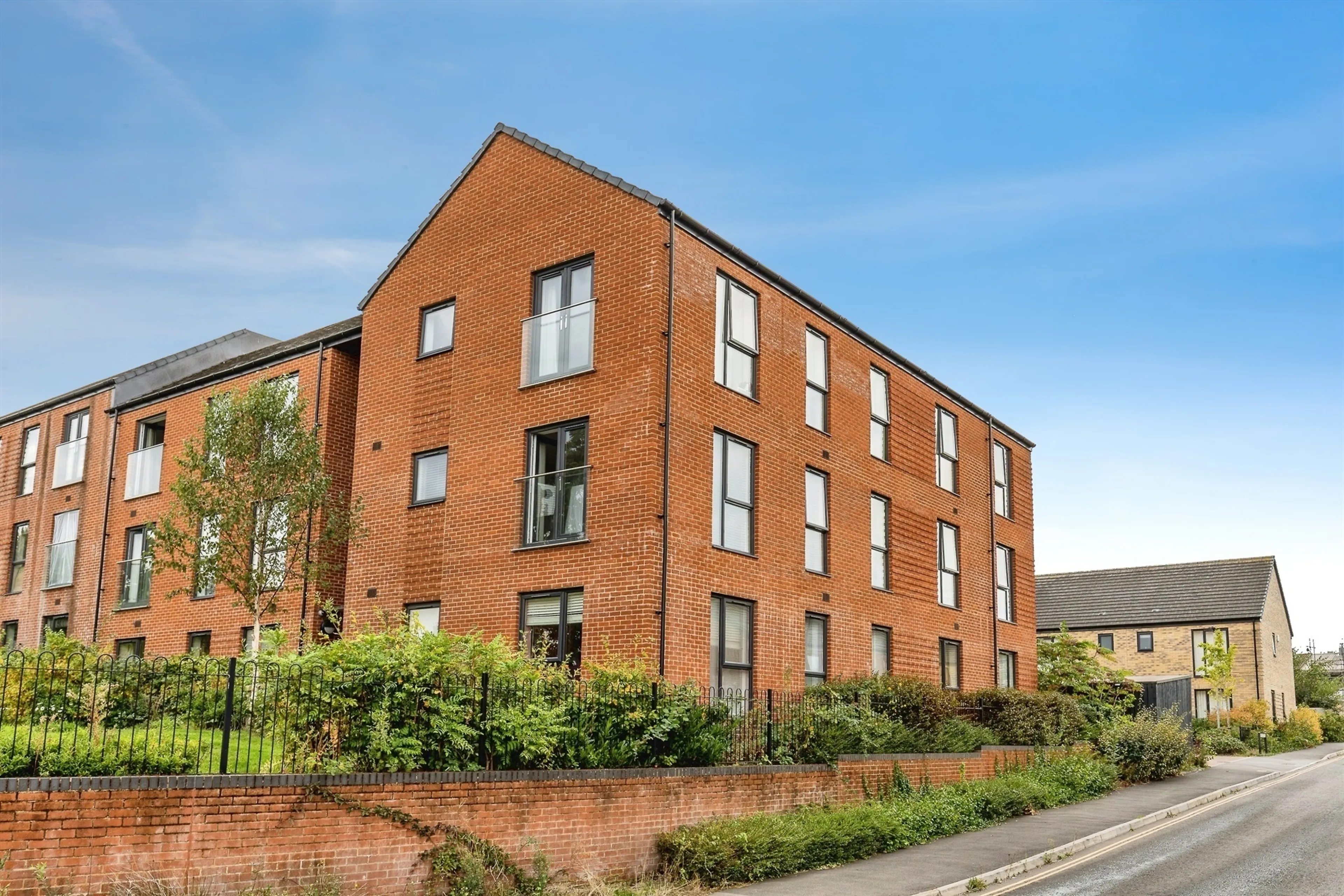 Property photo 0