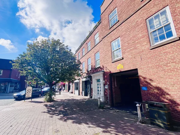 Dominium Court, Lichfield