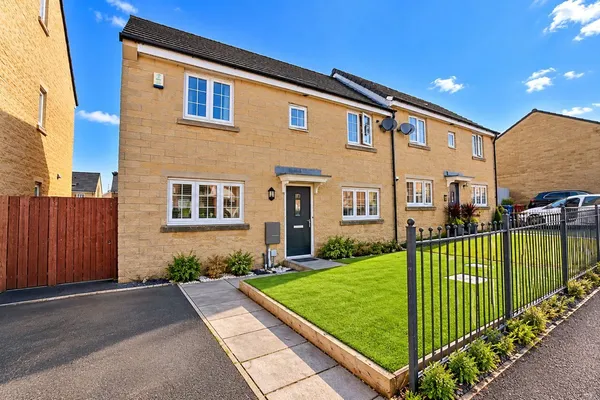 Fitzgerald Drive, Darwen, Lancashire,...