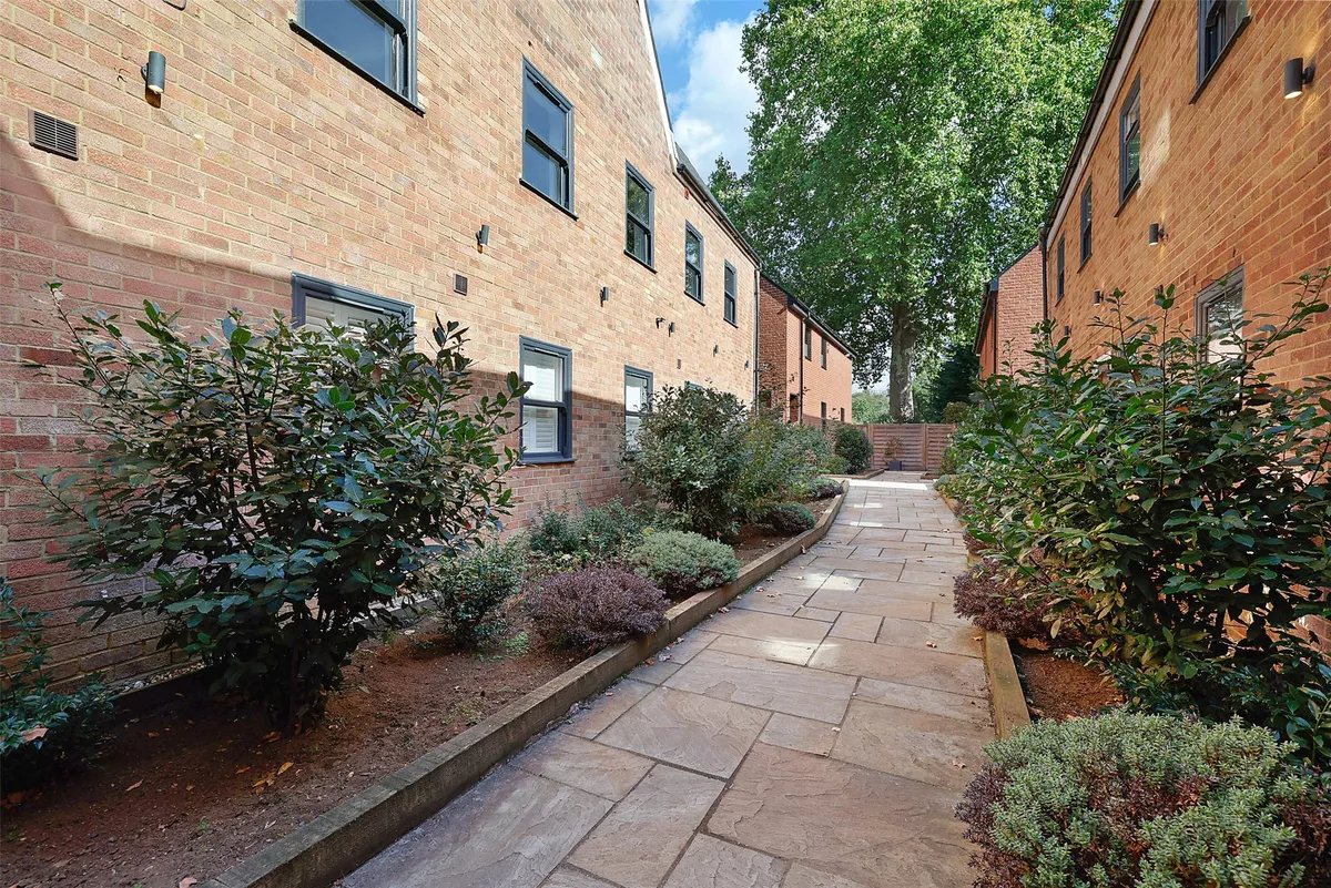 Bell Street, Reigate, Surrey, RH2