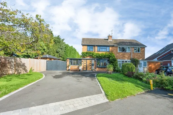 Guild Road, Aston Cantlow, Henley-in-...