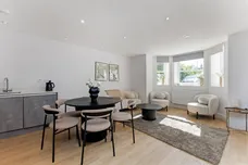 Thurlow Park Road London SE21 photo 1