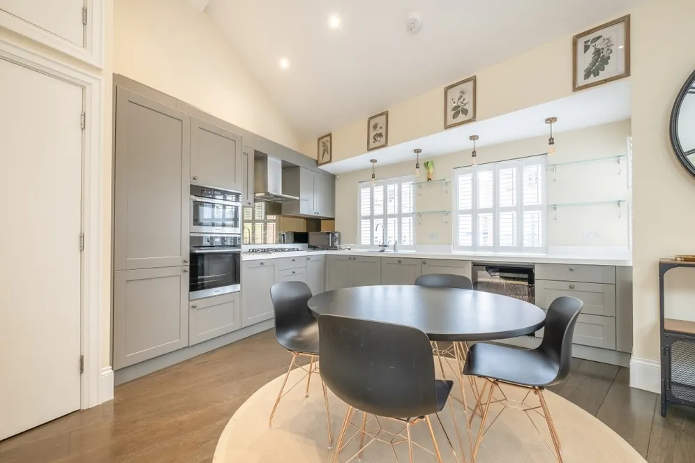 Prescott Place London SW4 photo 2