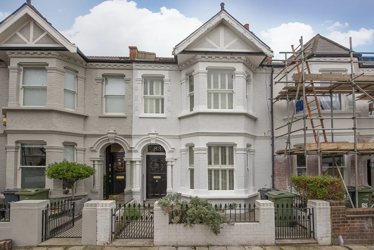 Englewood Road London SW12 photo 1