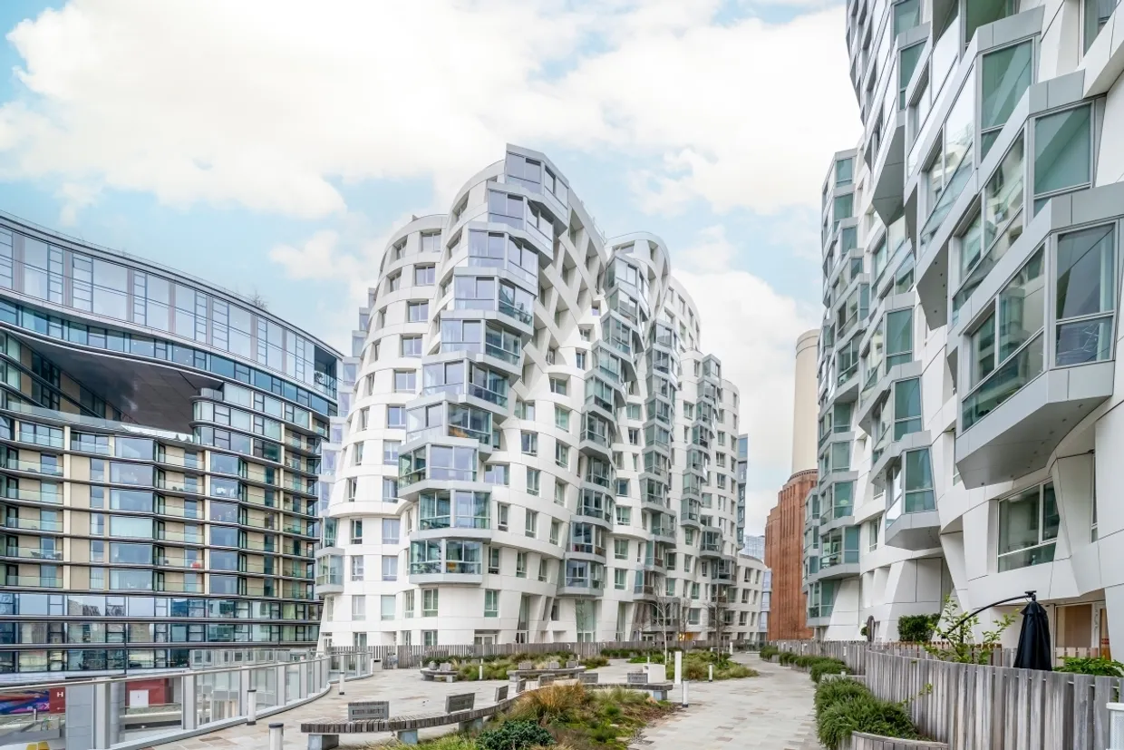 Prospect Way London SW11 photo 2