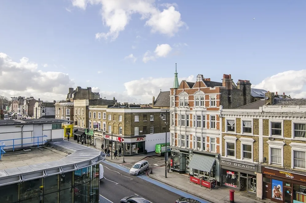 St. Luke'S Avenue London SW4 photo 10