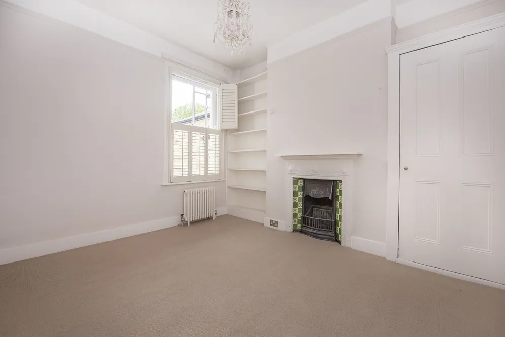 Englewood Road London SW12 photo 9