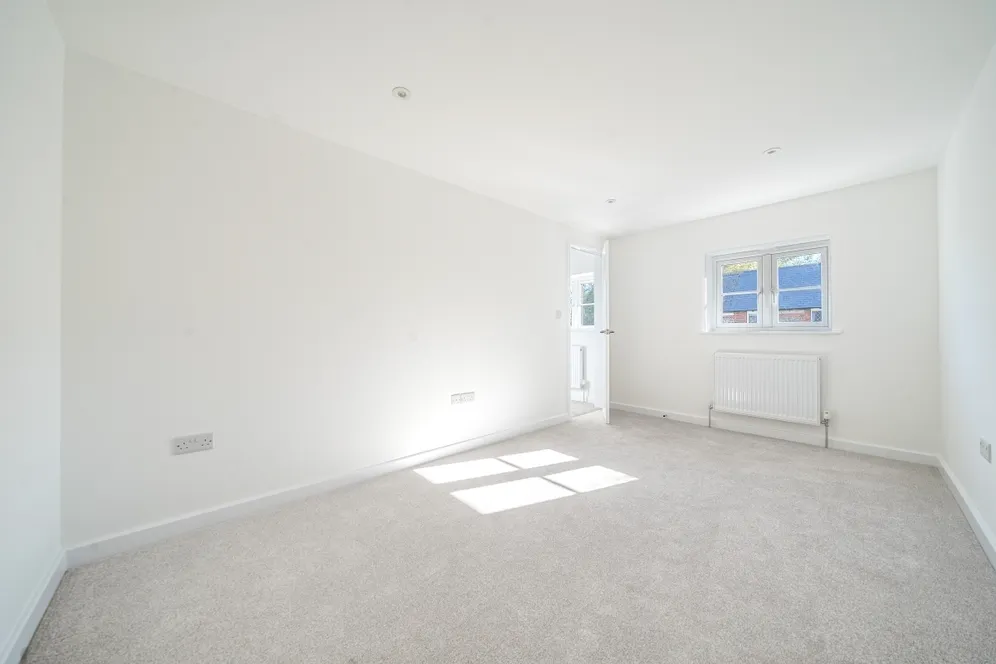 Castle Street Aldbourne SN8 photo 11