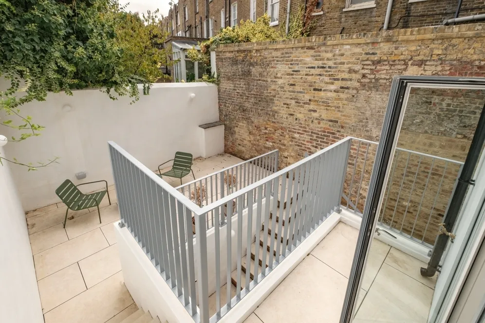 Barnsbury Road London N1 photo 13