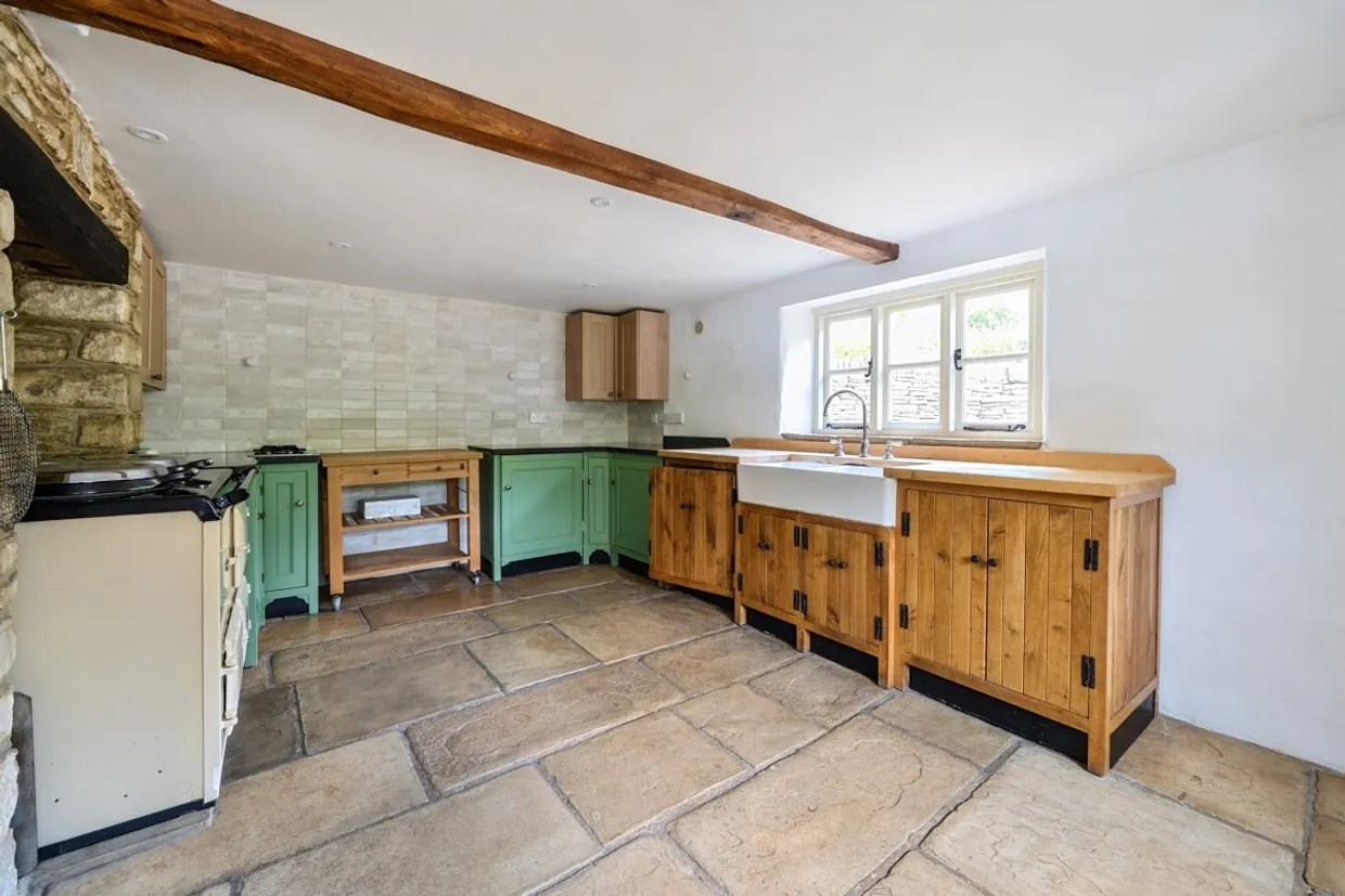 Queen Street Cheltenham GL54 photo 19