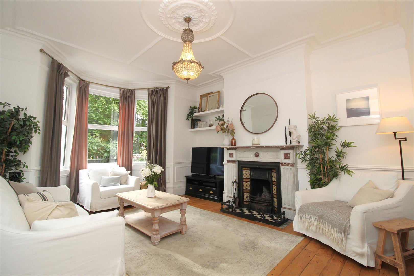 The Crescent, Whitley Bay Image 5