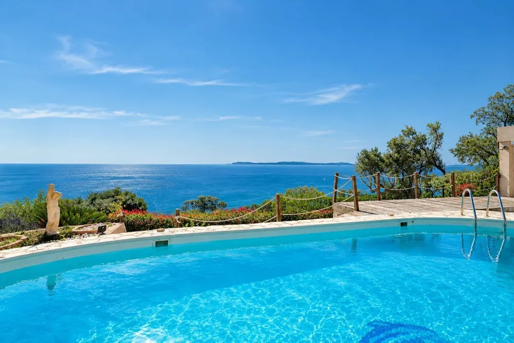 Rayol-Canadel-sur-Mer, 83820, France